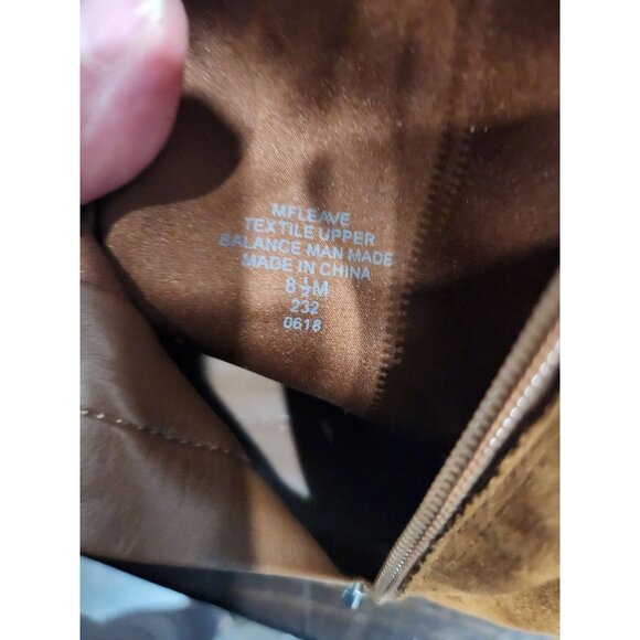 EUC Marc Fisher Leave Block Heeled Ankle Booties in Tan/Size. 8.5M - Picture 9 of 9